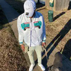 Escucha a 2309sosa, mira videos musicales, lee su biografía, consulta las fechas de las gira y más.