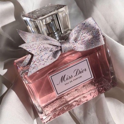 VansCarRide - Lilium Perfume