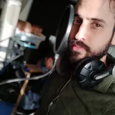 Melih Andaçを聴いたり、ミュージックビデオを鑑賞したり、経歴やツアー日程などを確認したりしましょう！