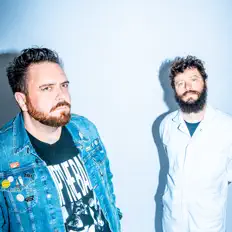 Ouve music with jeff, vê vídeos de música, lê a biografia, vê as datas da digressão e muito mais!