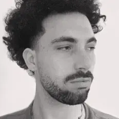 Ouça Louis Tanner, assista a videoclipes, leia a biografia, veja as datas das turnês e mais!