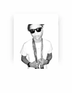 Ascolta CMoney, guarda video musicali, leggi la biografia, vedi le date del tour & altro!