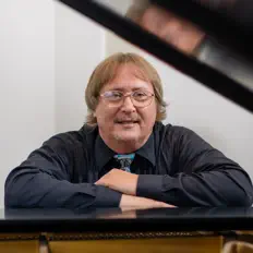 Brian Hagen: песни, клипы, биография, даты выступлений и многое другое.