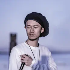 Écoutez TRIP, regardez des vidéoclips, lisez la biographie, consultez les dates de tournée et plus encore !