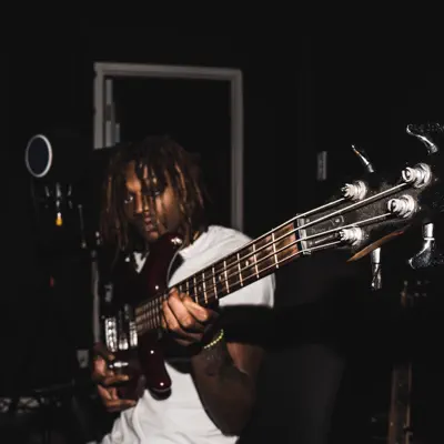 Listen to RealRacc Ce, watch music videos, read bio, see tour dates & more!
