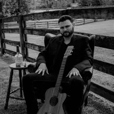 收听 Rob Maupin Jr、观看音乐视频、阅读小传、查看巡演日期等 ！