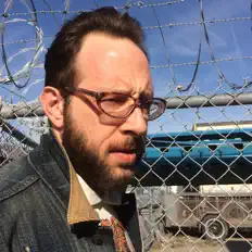 Scrappylovelyを聴いたり、ミュージックビデオを鑑賞したり、経歴やツアー日程などを確認したりしましょう！