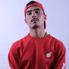 Milor dinle, müzik videolarını izle, biyografisini oku, tur tarihlerini ve daha fazlasını gör!