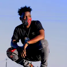 LeMark dinle, müzik videolarını izle, biyografisini oku, tur tarihlerini ve daha fazlasını gör!