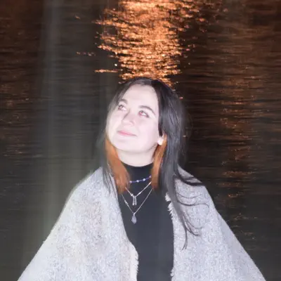 Listen to твояболтушка, watch music videos, read bio, see tour dates & more!