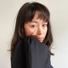 Ouça Laura Gouillon, assista a videoclipes, leia a biografia, veja as datas das turnês e mais!