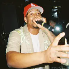 Willie Gates: песни, клипы, биография, даты выступлений и многое другое.