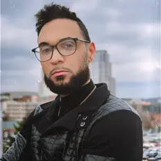 Écoutez Froilan Jay, regardez des vidéoclips, lisez la biographie, consultez les dates de tournée et plus encore !