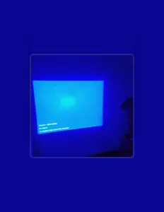 Bluescreenを聴いたり、ミュージックビデオを鑑賞したり、経歴やツアー日程などを確認したりしましょう！