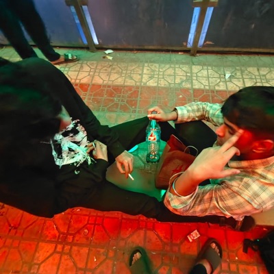 Earlytears (feat. issei) [Radio Edit] - Single