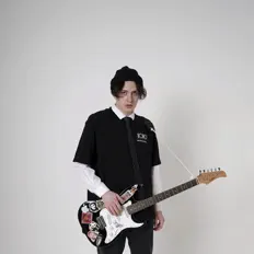 Escucha a molochrock, mira videos musicales, lee su biografía, consulta las fechas de las gira y más.