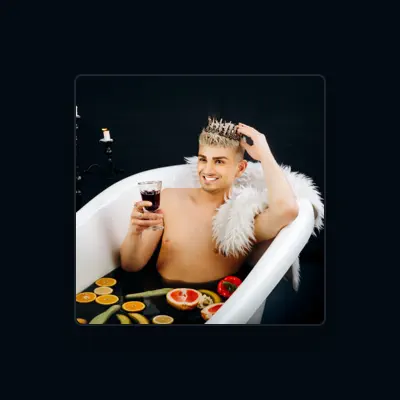 Listen to Johy Davis, watch music videos, read bio, see tour dates & more!