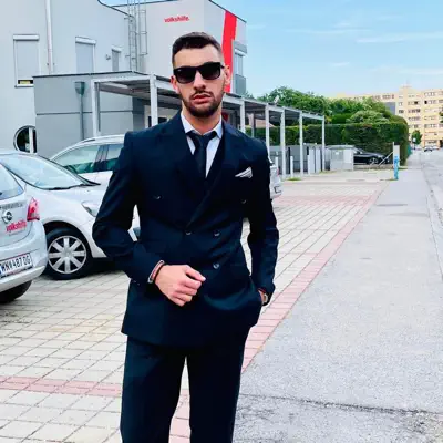 Listen to Özcan, watch music videos, read bio, see tour dates & more!