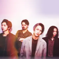聆聽 Velde、觀看音樂影片、閱讀小傳、查看巡演日期等！
