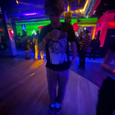 Closed Curtains - Single