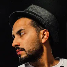 Youcef Riadを聴いたり、ミュージックビデオを鑑賞したり、経歴やツアー日程などを確認したりしましょう！