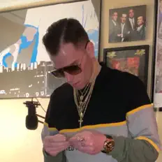 NICK E. STEEZ सुनें, म्यूज़िक वीडियो देखें, बायो पढ़ें, दौरे की तारीखें और बहुत कुछ देखें!