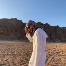SAINT GIO을(를) 듣고, 뮤직 비디오를 보고, 약력을 읽고, 투어 일정 등을 확인하세요!