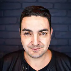 Listen to Olivier Giacomotto, watch music videos, read bio, see tour dates & more!