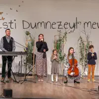 Esti Dumnezeul meu cel mare — Familia Mihai
