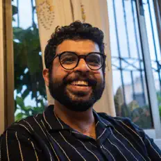 Dengarkan Aakash Mehta, tonton video musik, baca bio, lihat tanggal tur & lainnya!