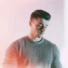 Ascolta Calexbrand, guarda video musicali, leggi la biografia, vedi le date del tour & altro!