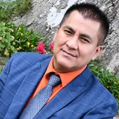 Manuel Gonzalez Y Su Nueva Generacionを聴いたり、ミュージックビデオを鑑賞したり、経歴やツアー日程などを確認したりしましょう！