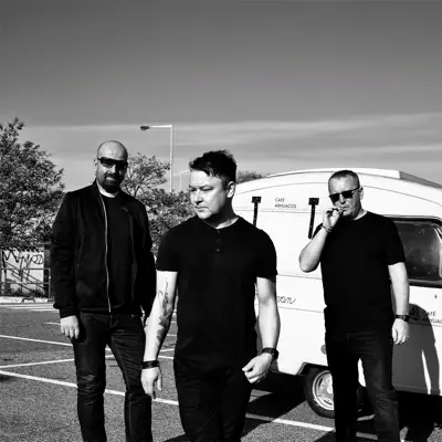 Listen to Lakeside X, watch music videos, read bio, see tour dates & more!