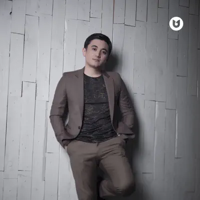 Надағы жалаңаш топтың суреттері