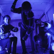 Dengarkan MST, tonton video musik, baca bio, lihat tanggal tur & lainnya!