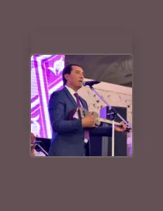 Écoutez Muhsinbek Mo'minov, regardez des vidéoclips, lisez la biographie, consultez les dates de tournée et plus encore !