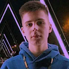 Poslechněte si interpreta ferzillo, sledujte hudební videa, přečtěte si životopis, podívejte se na data turné a další informace.