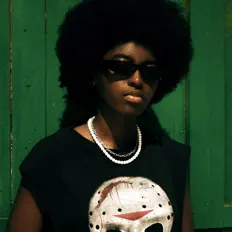 Posłuchaj wykonawcy Ivory Osidan, obejrzyj teledyski, przeczytaj biografię, zobacz daty tras koncertowych i nie tylko!