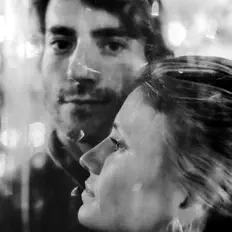 收听 Lumi、观看音乐视频、阅读小传、查看巡演日期等 ！