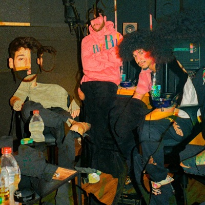 מקרנה (feat. Mish Bejerano) - Single