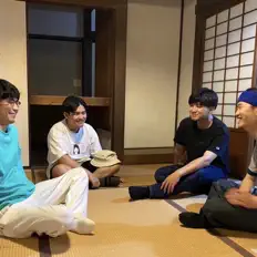 Listen to デュビア80000cc, watch music videos, read bio, see tour dates & more!