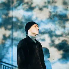 Poslechněte si interpreta OHRR, sledujte hudební videa, přečtěte si životopis, podívejte se na data turné a další informace.