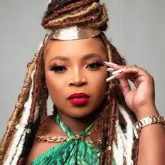 Ascolta Xoli M, guarda video musicali, leggi la biografia, vedi le date del tour & altro!