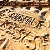 Summer Kisses (feat. Diana Moon) artwork