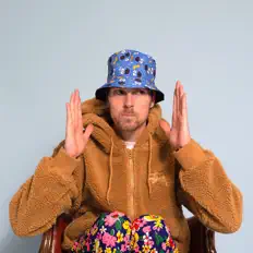 Listen to Goldkimono, watch music videos, read bio, see tour dates & more!