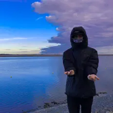 Myrai dinle, müzik videolarını izle, biyografisini oku, tur tarihlerini ve daha fazlasını gör!