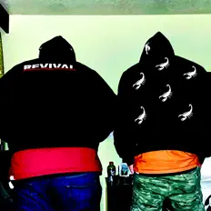 J.M.S & Heavy G सुनें, म्यूज़िक वीडियो देखें, बायो पढ़ें, दौरे की तारीखें और बहुत कुछ देखें!