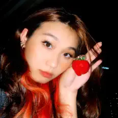 Ascolta Kelsey Kuan, guarda video musicali, leggi la biografia, vedi le date del tour & altro!