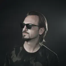 聆聽 Ahmet Kilic、觀看音樂影片、閱讀小傳、查看巡演日期等！