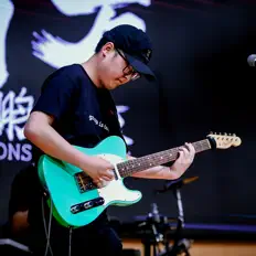 Listen to Maomi Peng, watch music videos, read bio, see tour dates & more!